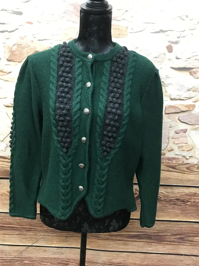 Vintage Trachten Strickjacke Astrifa Grün aus Schurwolle – Größe 44