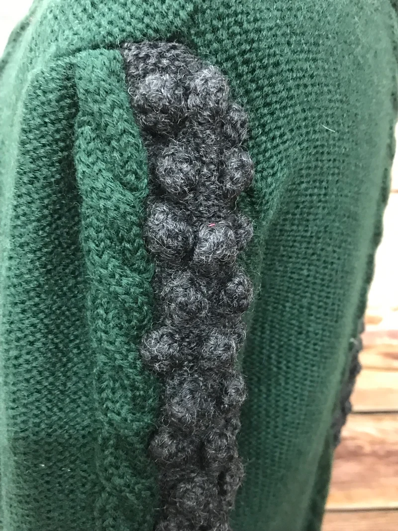 Vintage Trachten Strickjacke Astrifa Grün aus Schurwolle – Größe 44
