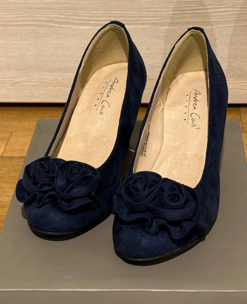 Trachten Dirndlschuh Pumps Andrea Conti dunkel blau