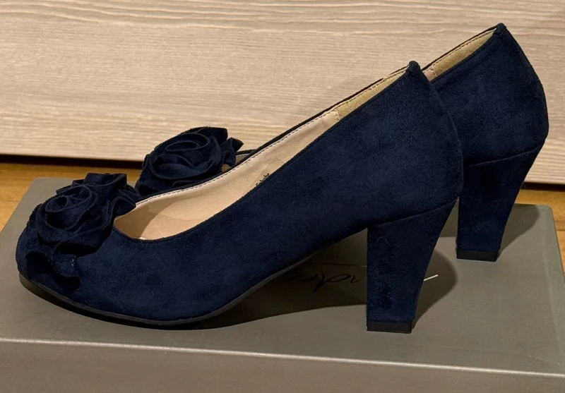 Trachten Dirndlschuh Pumps Andrea Conti dunkel blau