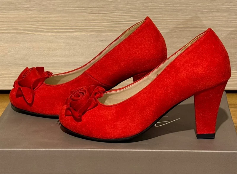 Trachten Dirndlschuh Pumps Andrea Conti rot