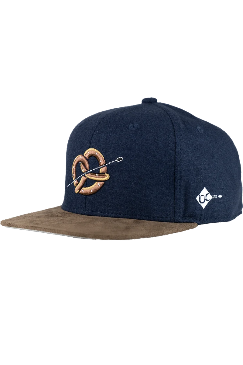 Herren Cap mit Brezn- und Lucky Luke-Motiv
