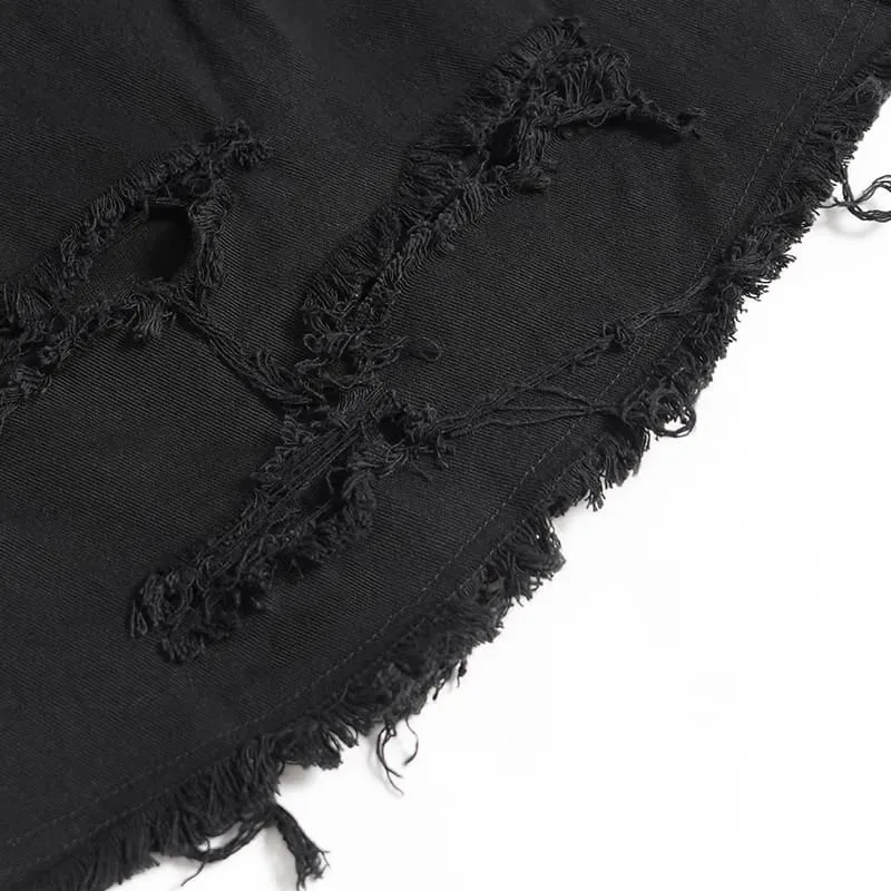 Punkige Schlaghose für Damen mit Nietenbesatz und zerrissenen Trägern