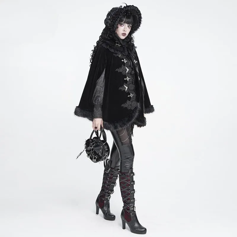 Gothic-Samtumhang für Damen mit besticktem Kunstpelzbesatz und passender Halskrause