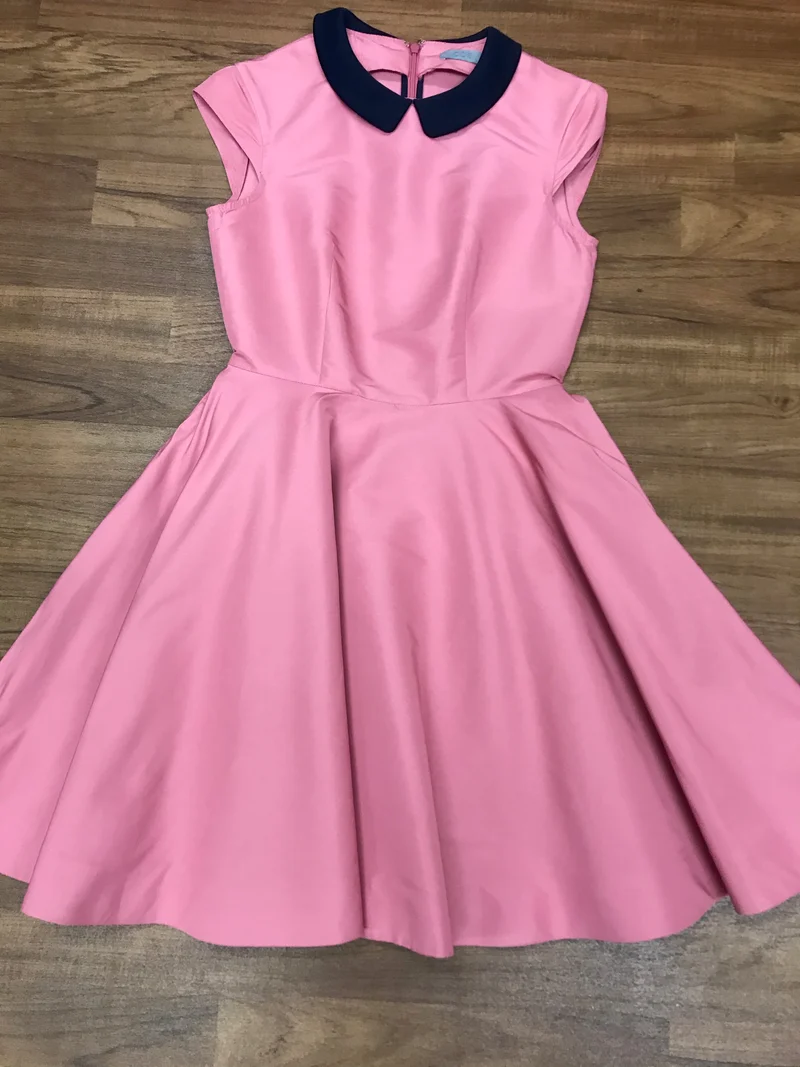 50er Jahre Kleid Outfit rosa mit Gürtel, Handschuhen & Haartuch Gr.34