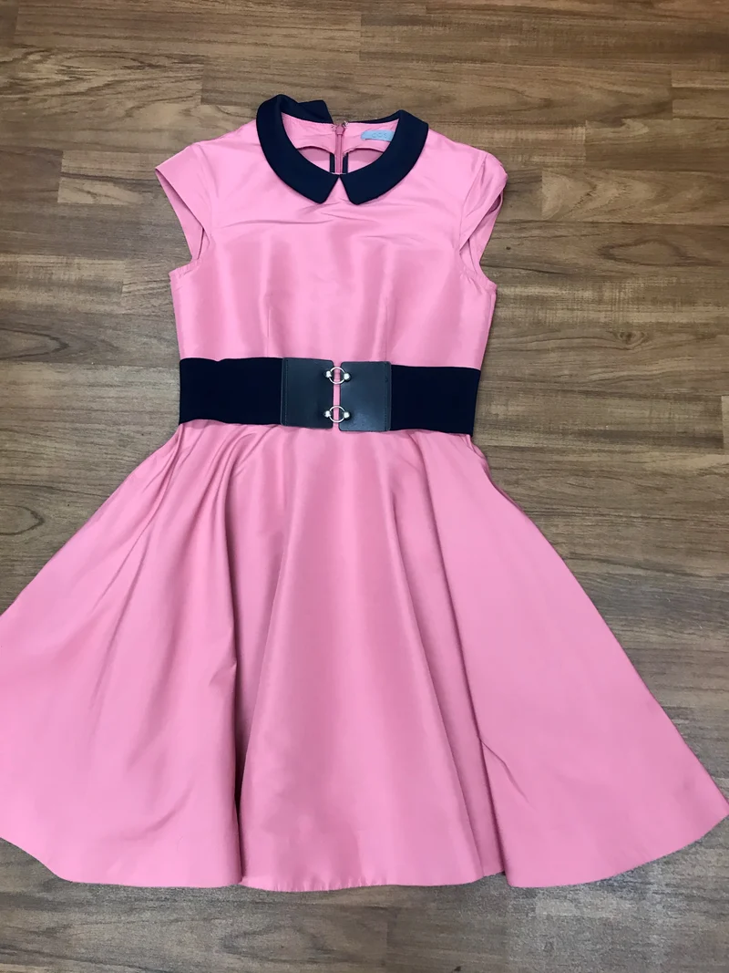 50er Jahre Kleid Outfit rosa mit Gürtel, Handschuhen & Haartuch Gr.34
