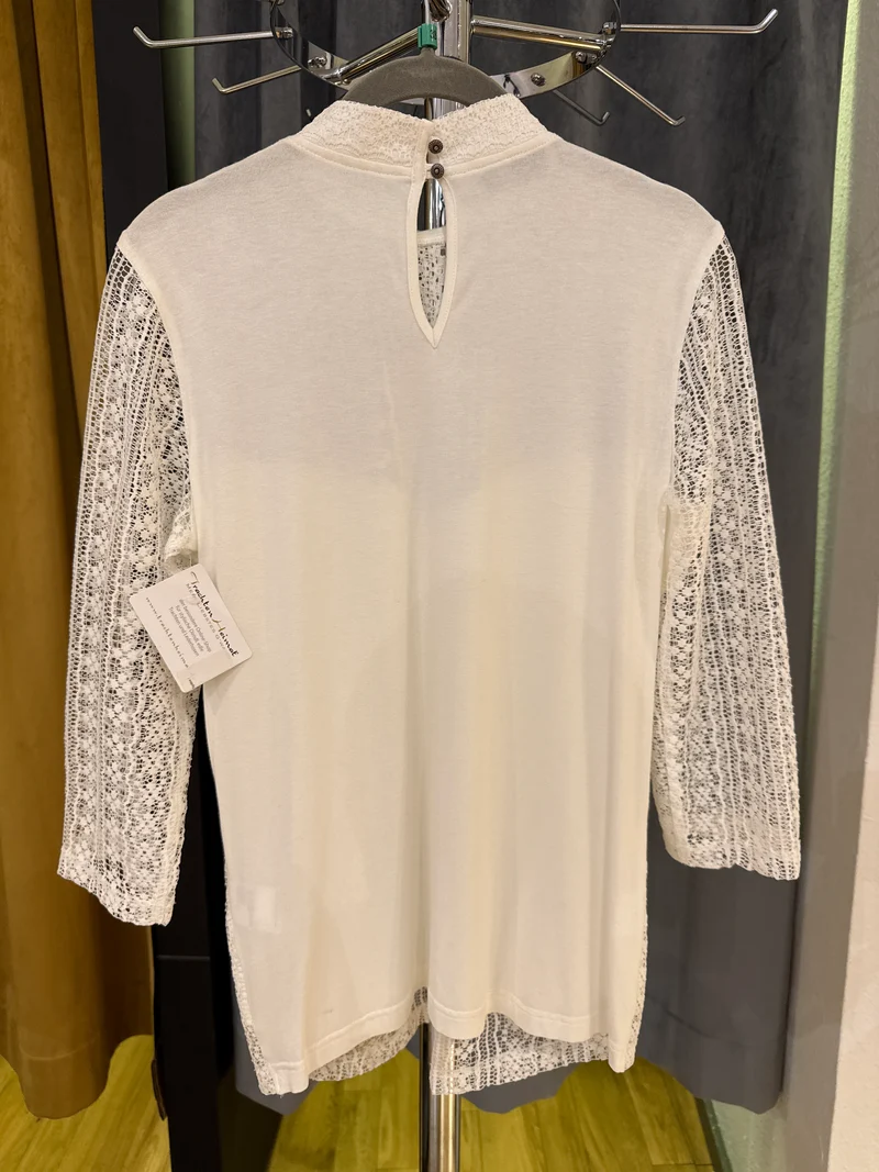 Trachtenshirt Countryline creme 3/4 arm hochgeschlossen mit Spitze