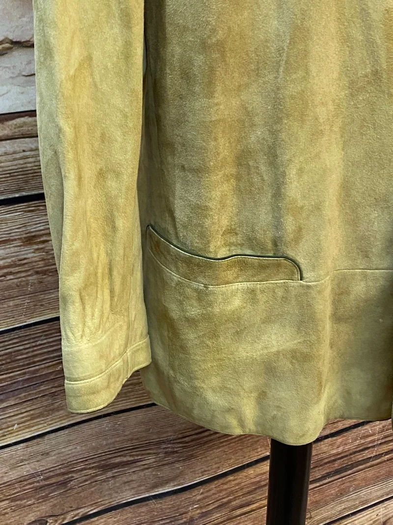 Vintage Trachten Lederjacke Herren Beige Oliv mit Stickerei – Größe 26