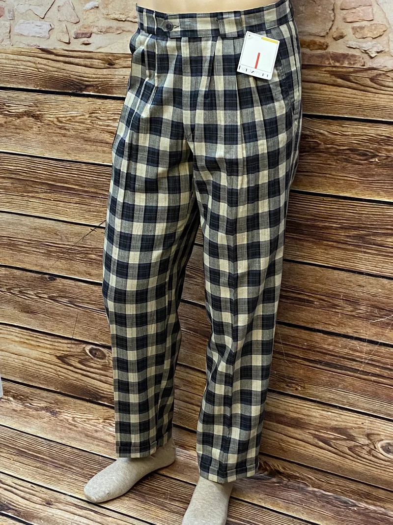 Vintage 80er/90er Bundfaltenhose Gr.48 – Karomuster Hochbund NOS
