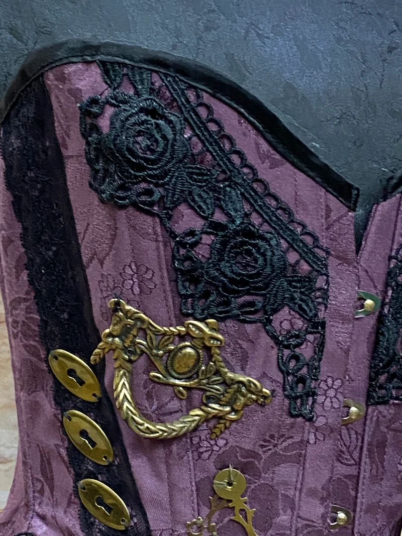 Steampunk Corsage Pflaume Gr. M mit goldenen Details