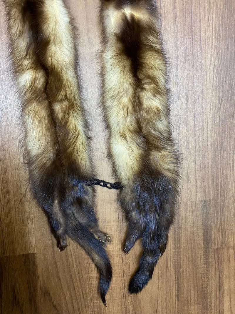 Vintage Kragen Schal 1950er Jahre, Pelz, Vintage Kleidung, Ganzkörper mit Köpfen und Beinen