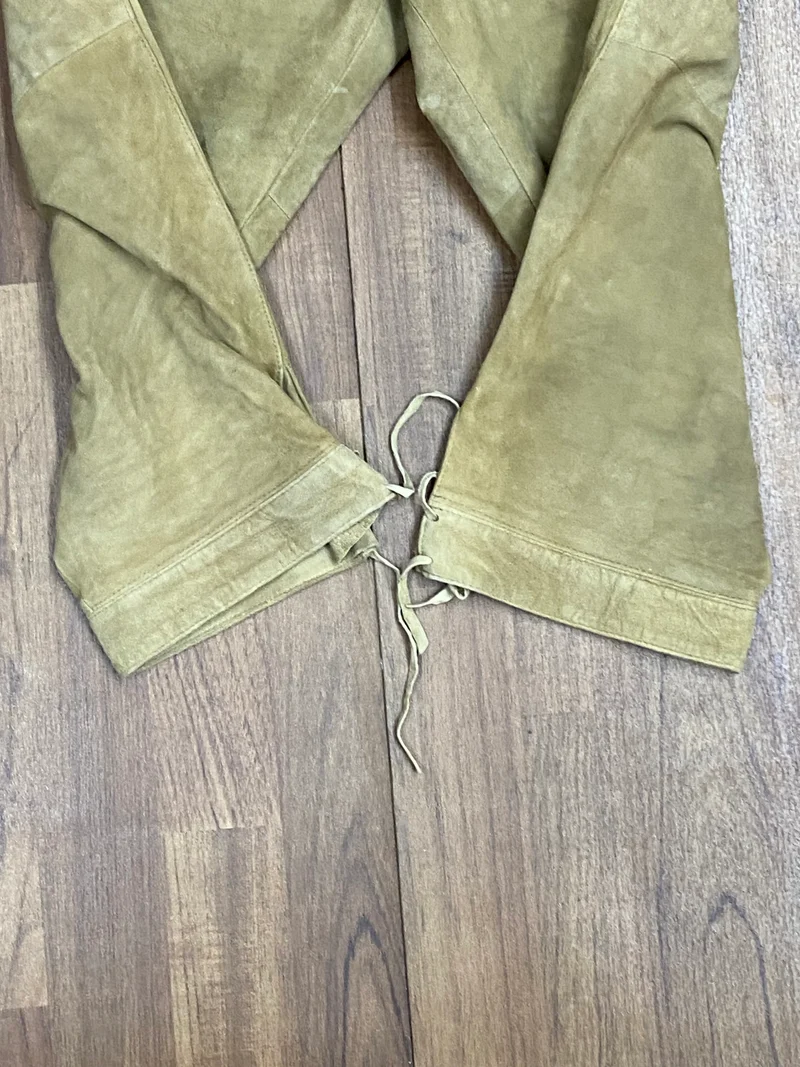Vintage Kniebundlederhose Herren Stockerpoint Größe 46 Beige Echtleder bestickt