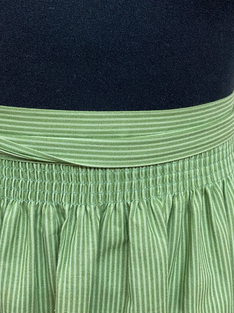 Vintage Dirndlschürze grün - gemustert, mittellang